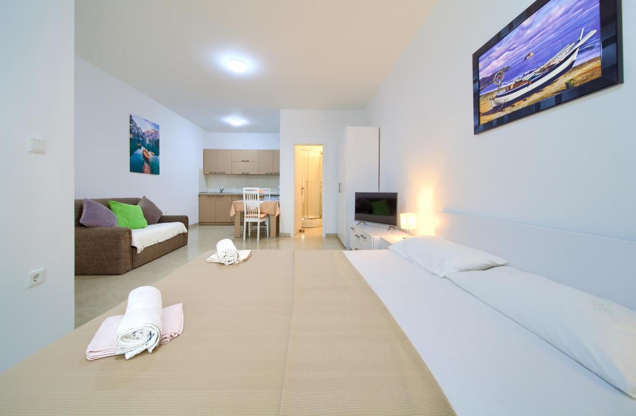 Apartmani Mara Matic Malinska Zewnętrze zdjęcie