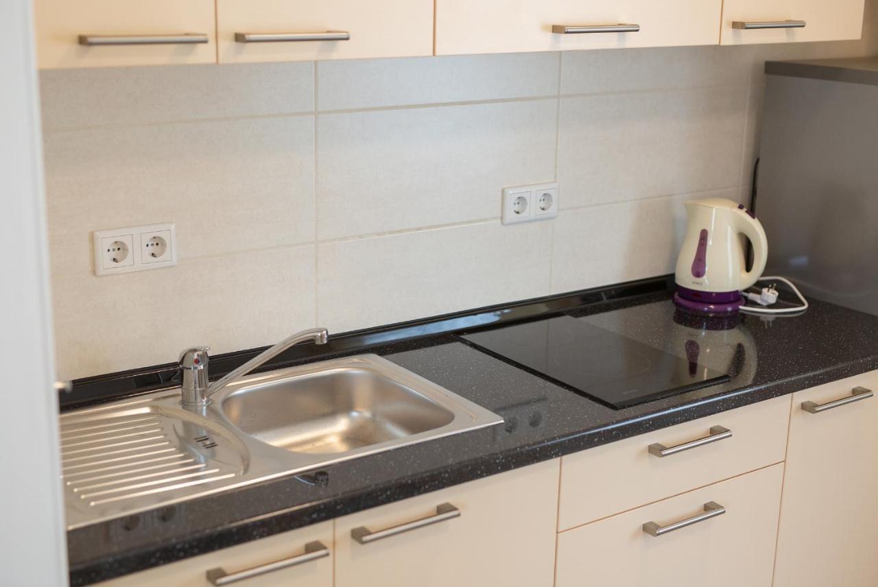 Apartmani Mara Matic Malinska Zewnętrze zdjęcie