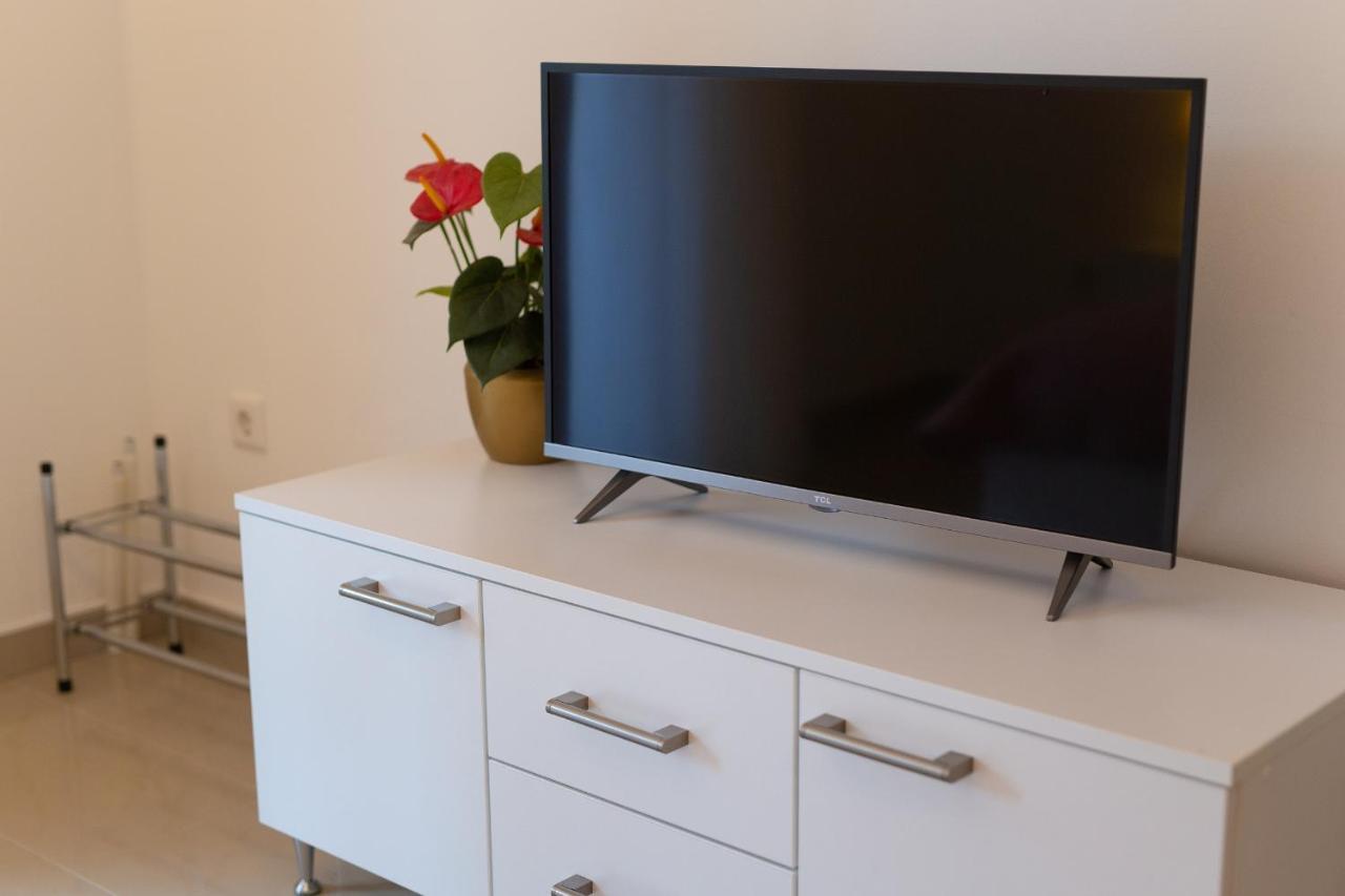 Apartmani Mara Matic Malinska Zewnętrze zdjęcie