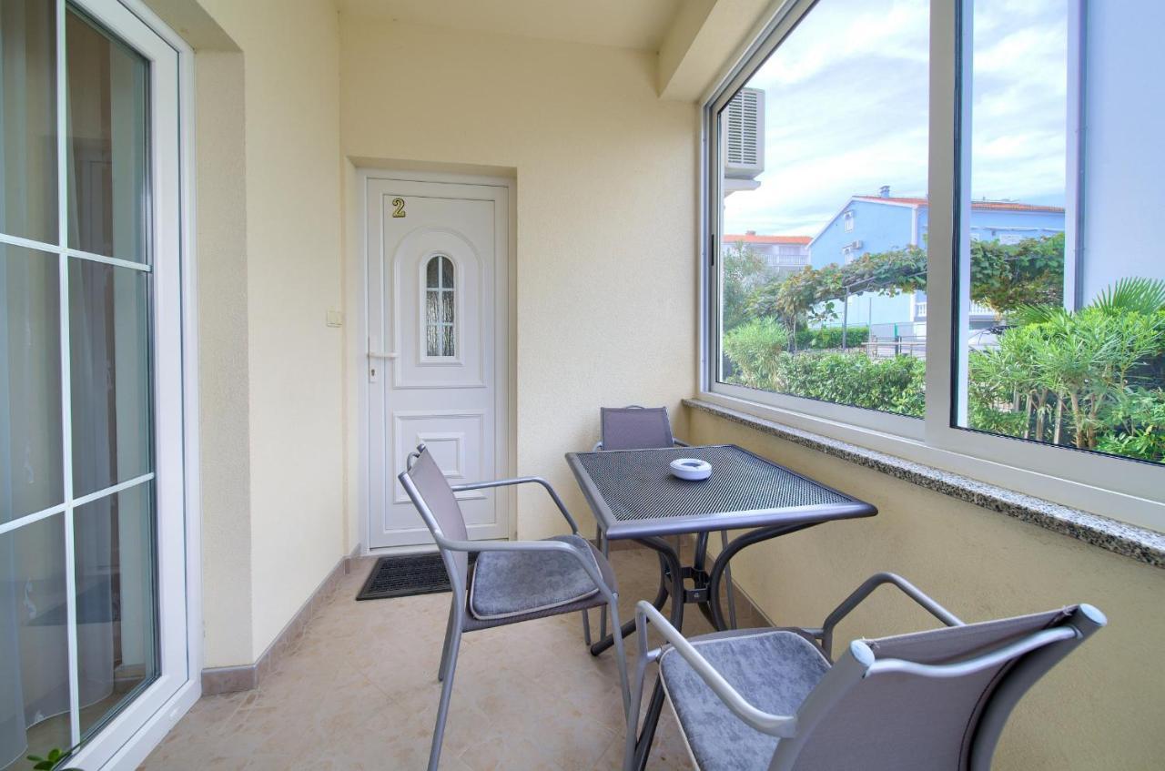 Apartmani Mara Matic Malinska Zewnętrze zdjęcie